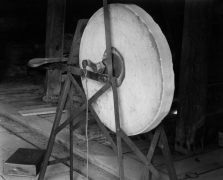 GRINDSTONE, BODIE